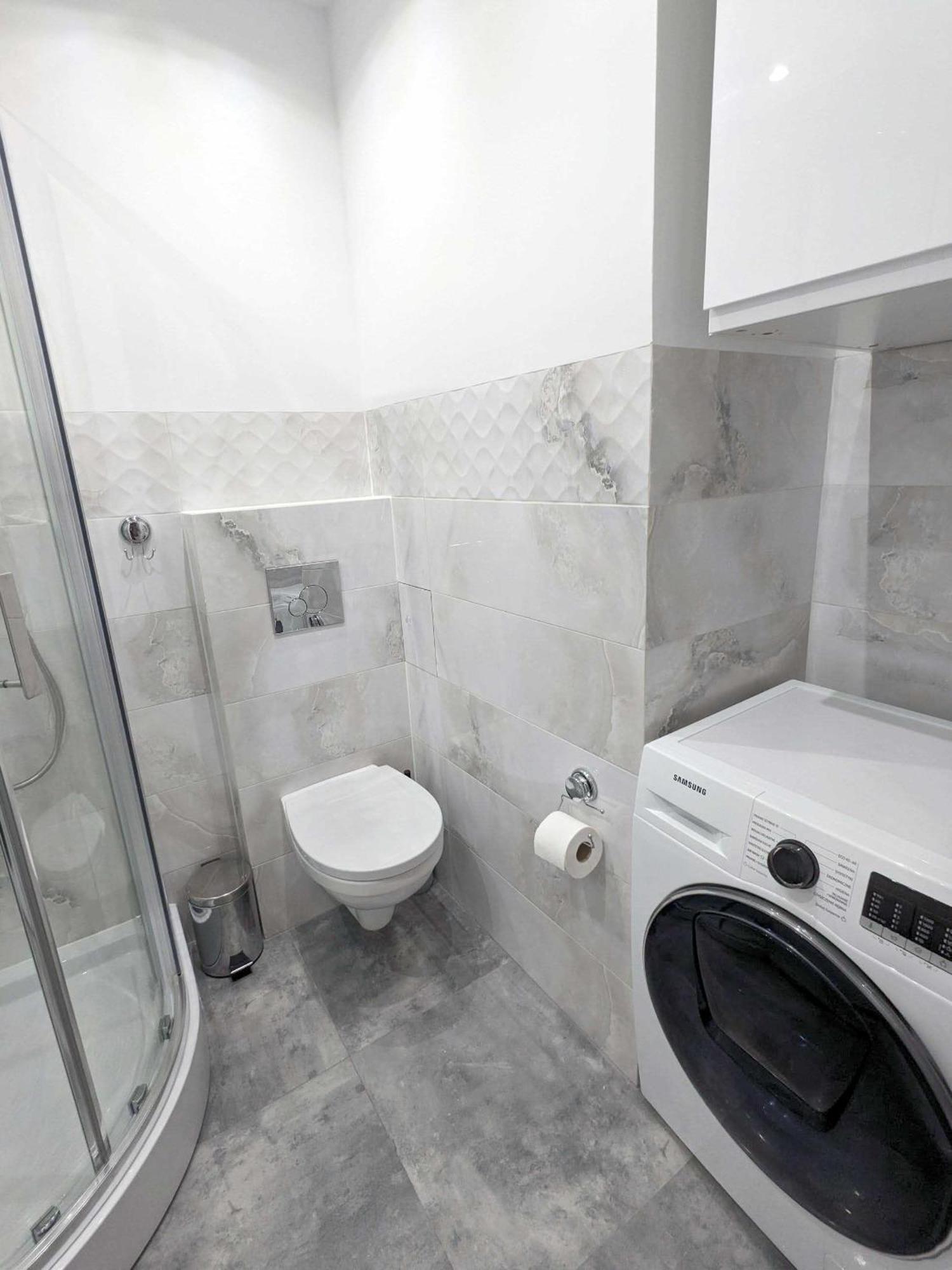 Ultra Modern Haven In Historic Designer Finishes 5 Rated * Torun